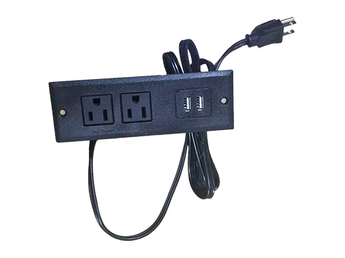 美式三插两USB  TY111--18543CBB